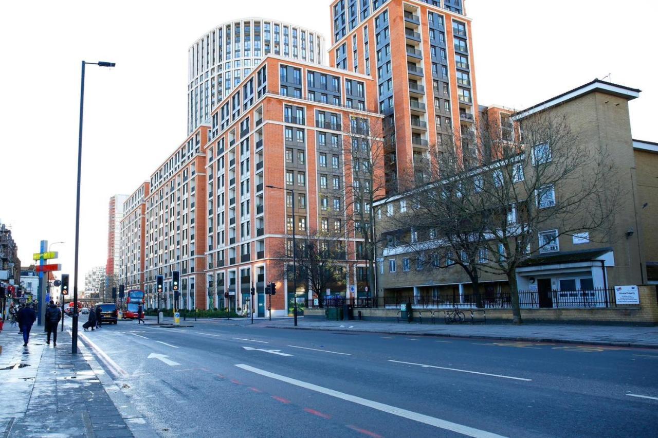Edgware Hub Hotel London Exterior photo